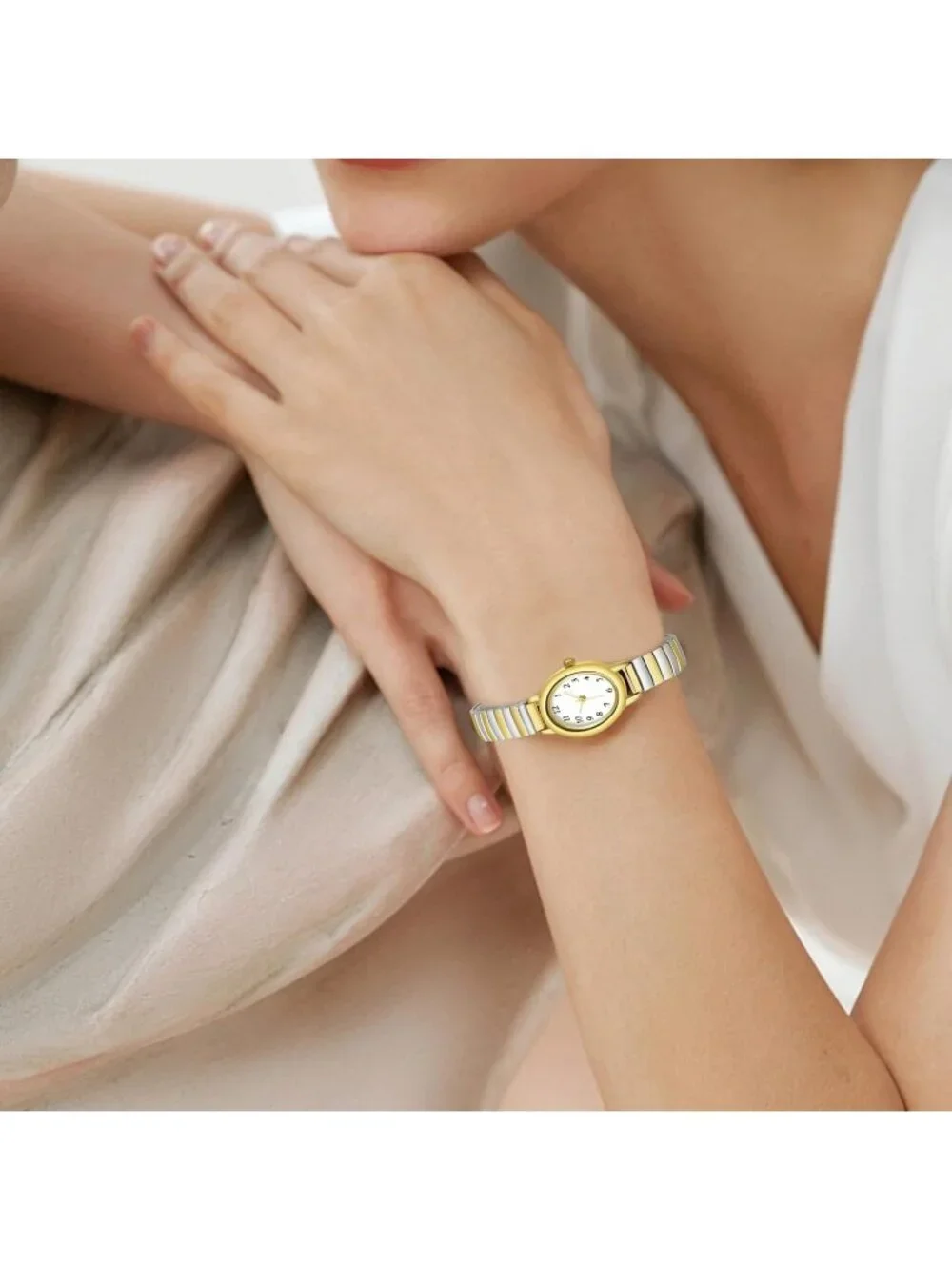 Women's Silver And Gold Analog Alloy Steel Expansion Band Waterproof Wrist Watch